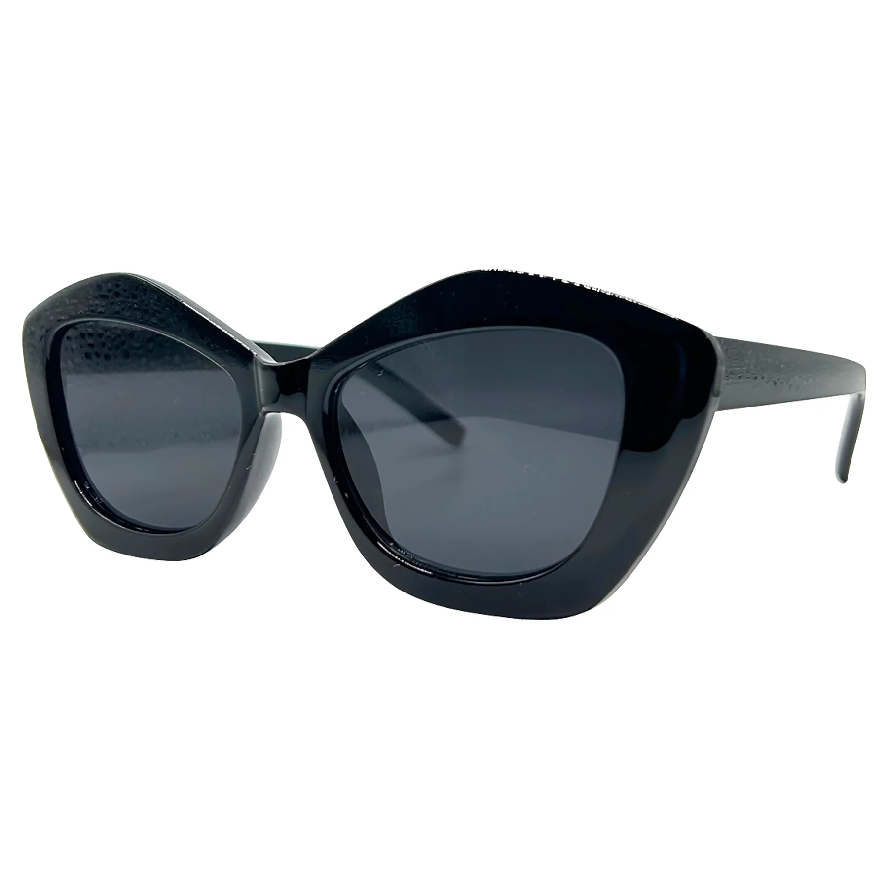 Sophisticated Edge Redefining Eyewear for the Fashion-Forward