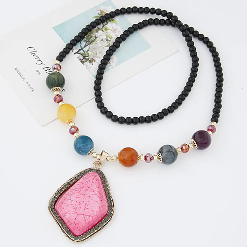 Beaded Resin Pendant Necklace