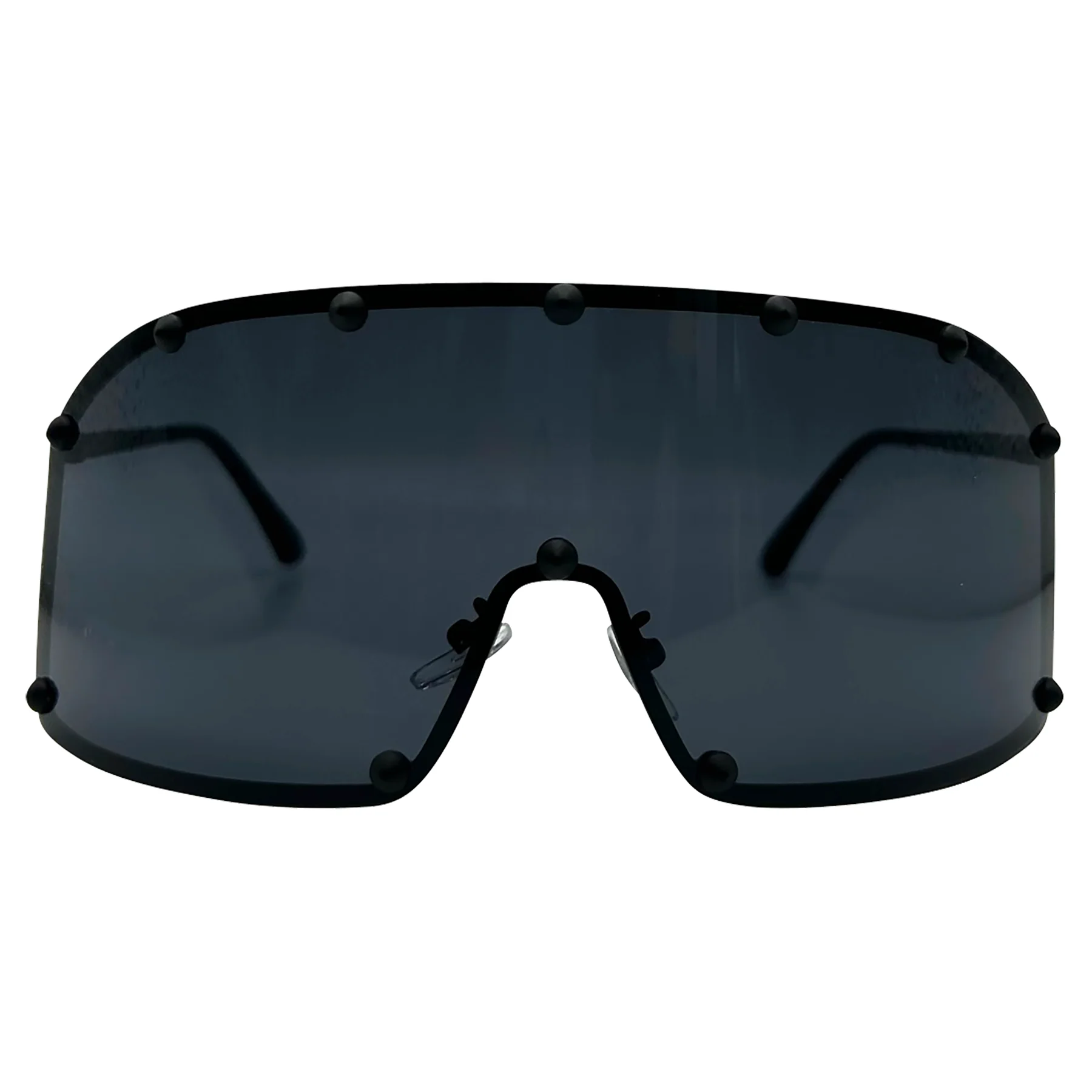 Charming Focus Discover the Beauty of Fashionable Eyewear